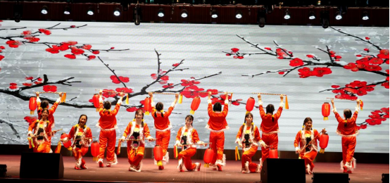 华联今夜星光璀璨!建校35周年文艺晚会燃情上演 华联今夜星光璀璨!建校35周年文艺晚会燃情上演