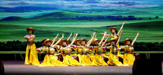 华联今夜星光璀璨!建校35周年文艺晚会燃情上演 华联今夜星光璀璨!建校35周年文艺晚会燃情上演