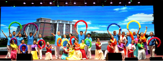 华联今夜星光璀璨!建校35周年文艺晚会燃情上演 华联今夜星光璀璨!建校35周年文艺晚会燃情上演